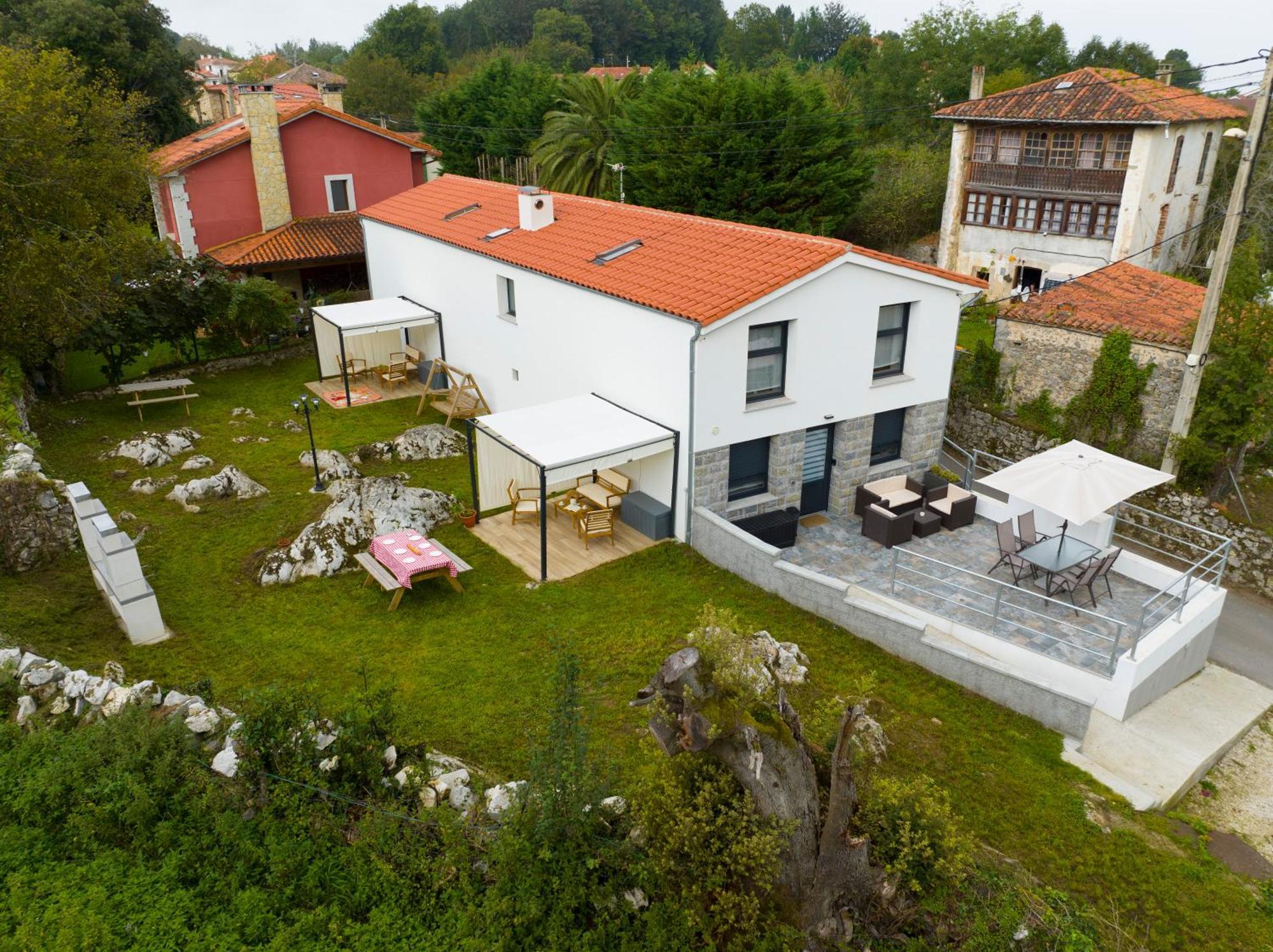 Apartamentos Baldenora Llanes Exterior photo